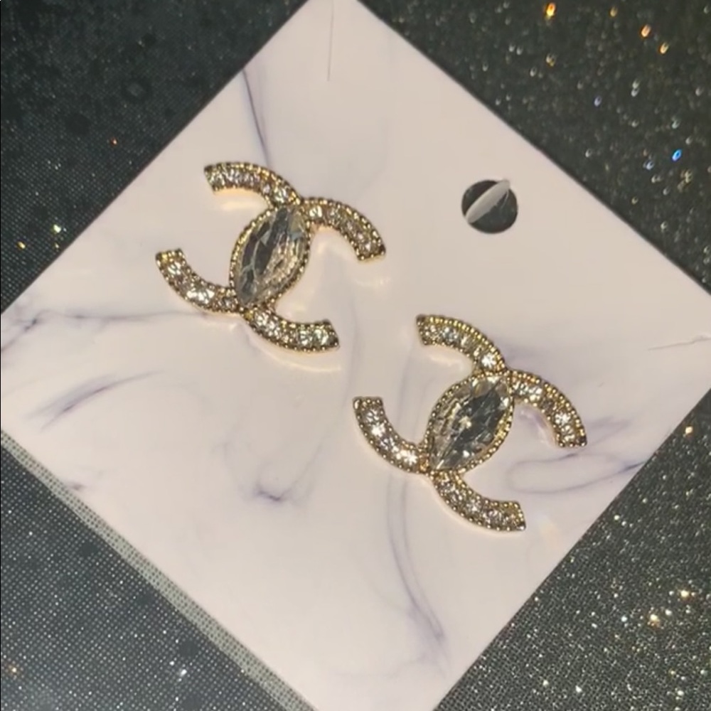 Earings